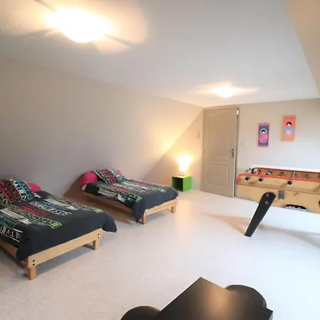 Holiday home Maison De Caractere Au Coeur Des Volcans D'auvergne - 8 Pers, 4 Chambres, Terrasse Et Jardin - Fr-1-742-235 *